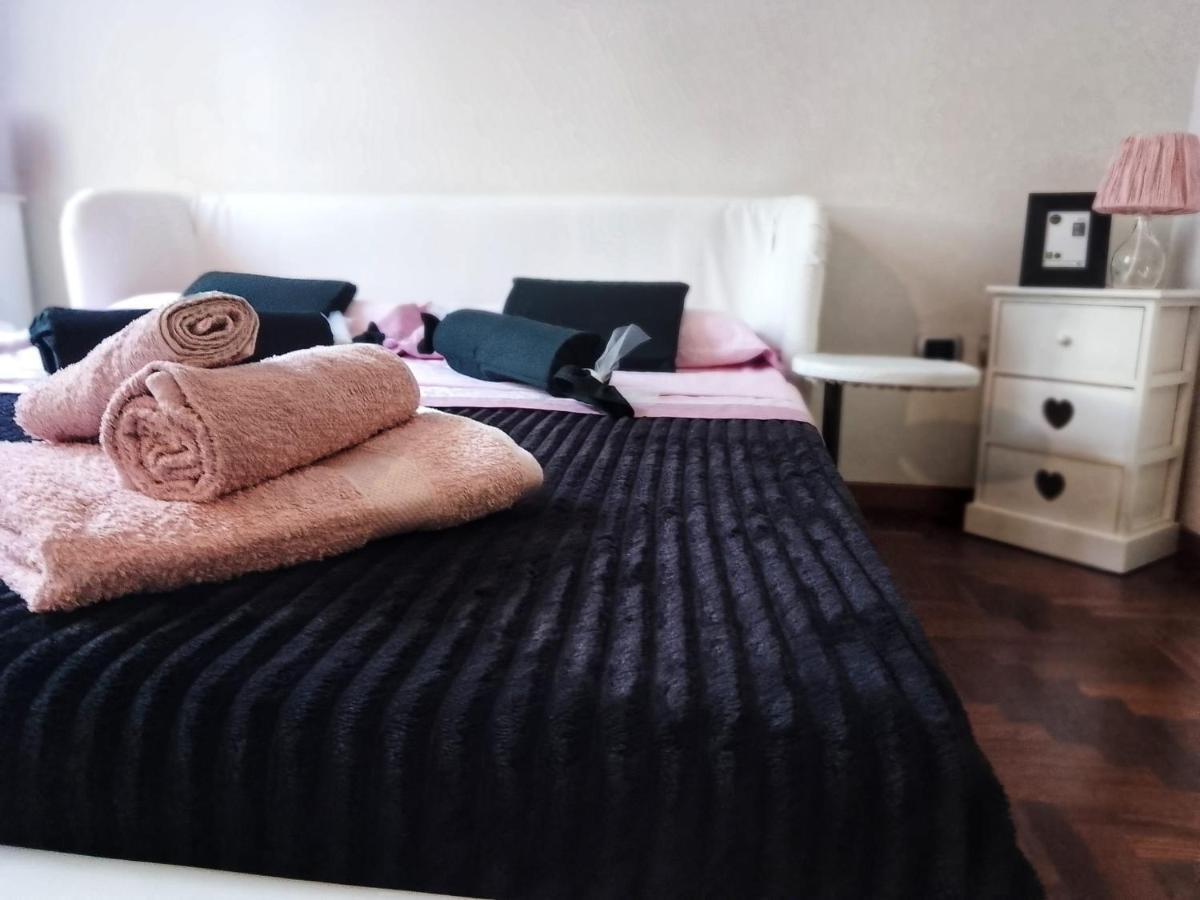 Lovely Modern Apartment Флоренція Екстер'єр фото