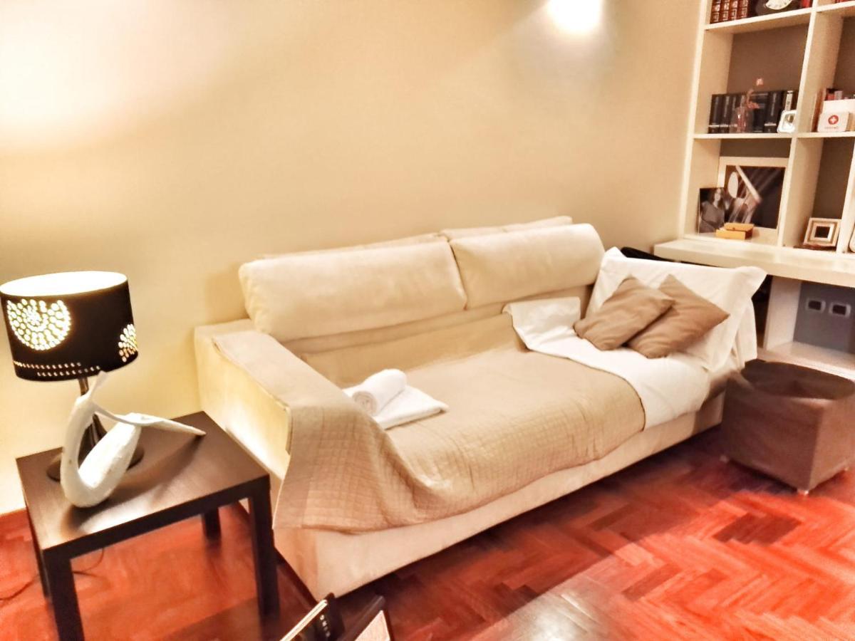 Lovely Modern Apartment Флоренція Екстер'єр фото
